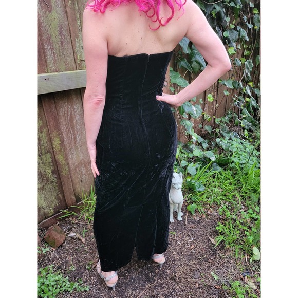 80's Vintage Scott McClintock Black Velvet midi pencil dress - Picture 4 of 7